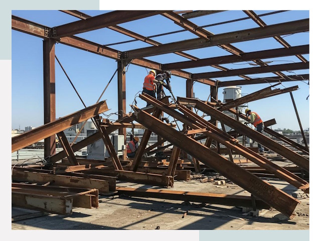 Демонтаж металлоконструкций в Керчи от 613 руб.